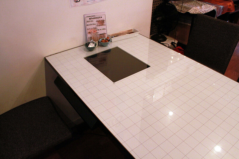 The screen for the game is built into the table. This table was also custom designed. However, the games are not currently available to play. 3