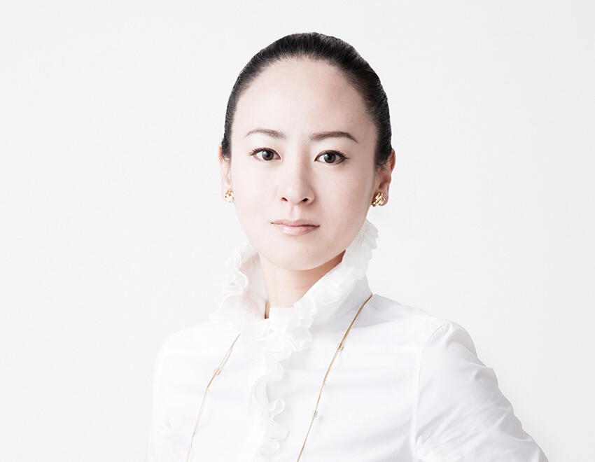 It’s a Whole New Hello Kitty World! Junko Makino Collaboration Gives Hello Kitty a Modern Japonism Makeover! 9