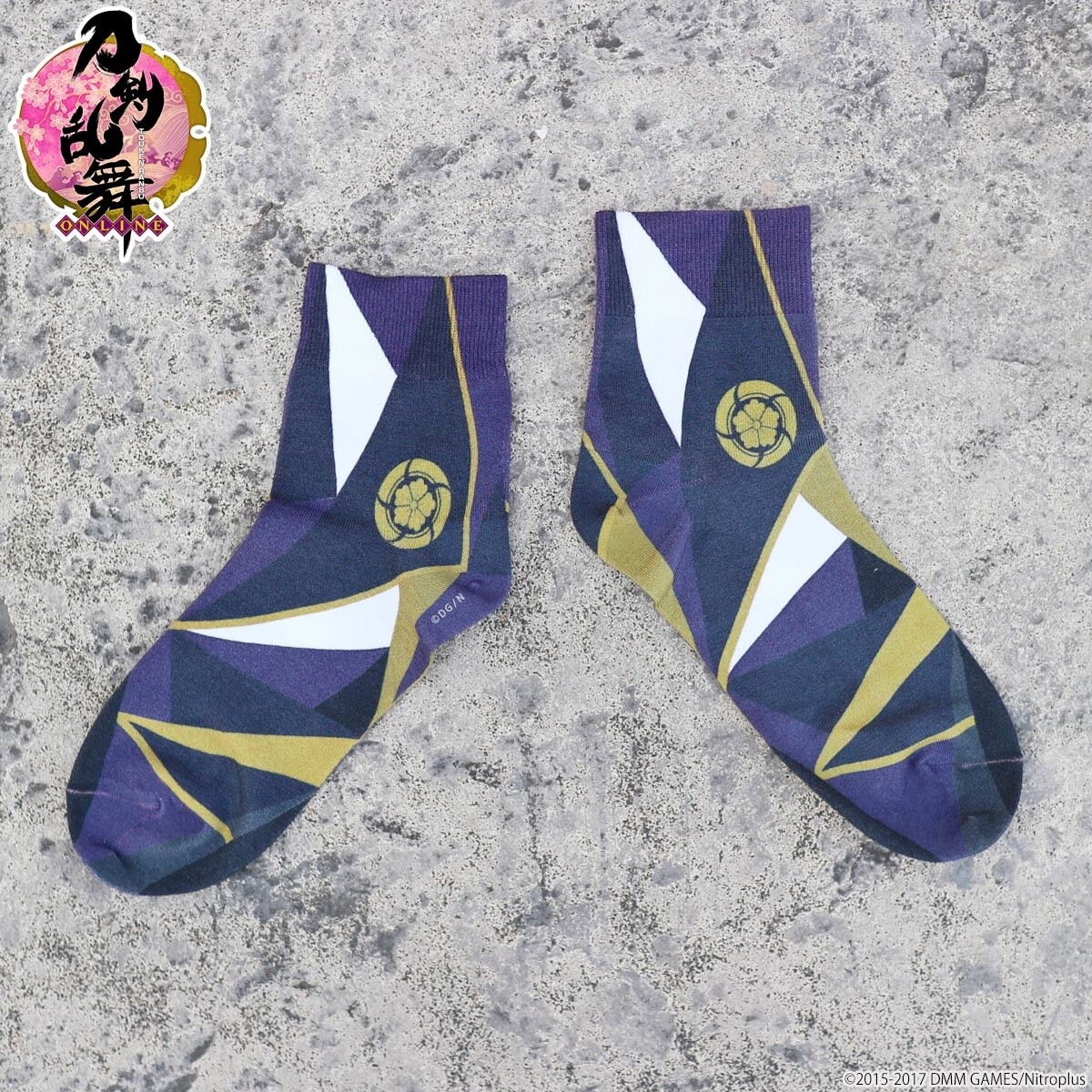 6 Stylish Touken Ranbu Sock Designs Released for Kutsushita Collab! 1