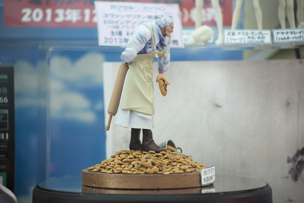 Grandma from *Cookie Clicker* Descends! Sample Displayed at Kaiyodo Hobby Lobby Tokyo 19