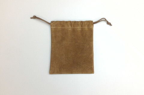 Fashionable Hestia-Themed Leather Bracelet Up for Grabs on Cross Crowdfunding! 7