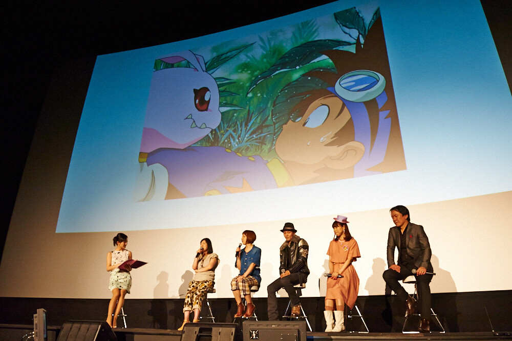 When asked, “What is your favorite scene?,” Chika Sakamoto (Agumon) answered, “His first encounter with Taichi.” 2