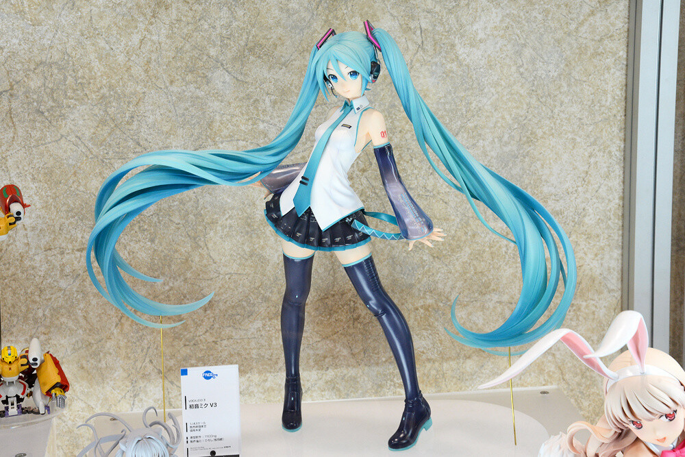 Looking Back at WonFes 2015 [Winter]! Part 2: Photo Collection of Cute and Sexy Figures! 138