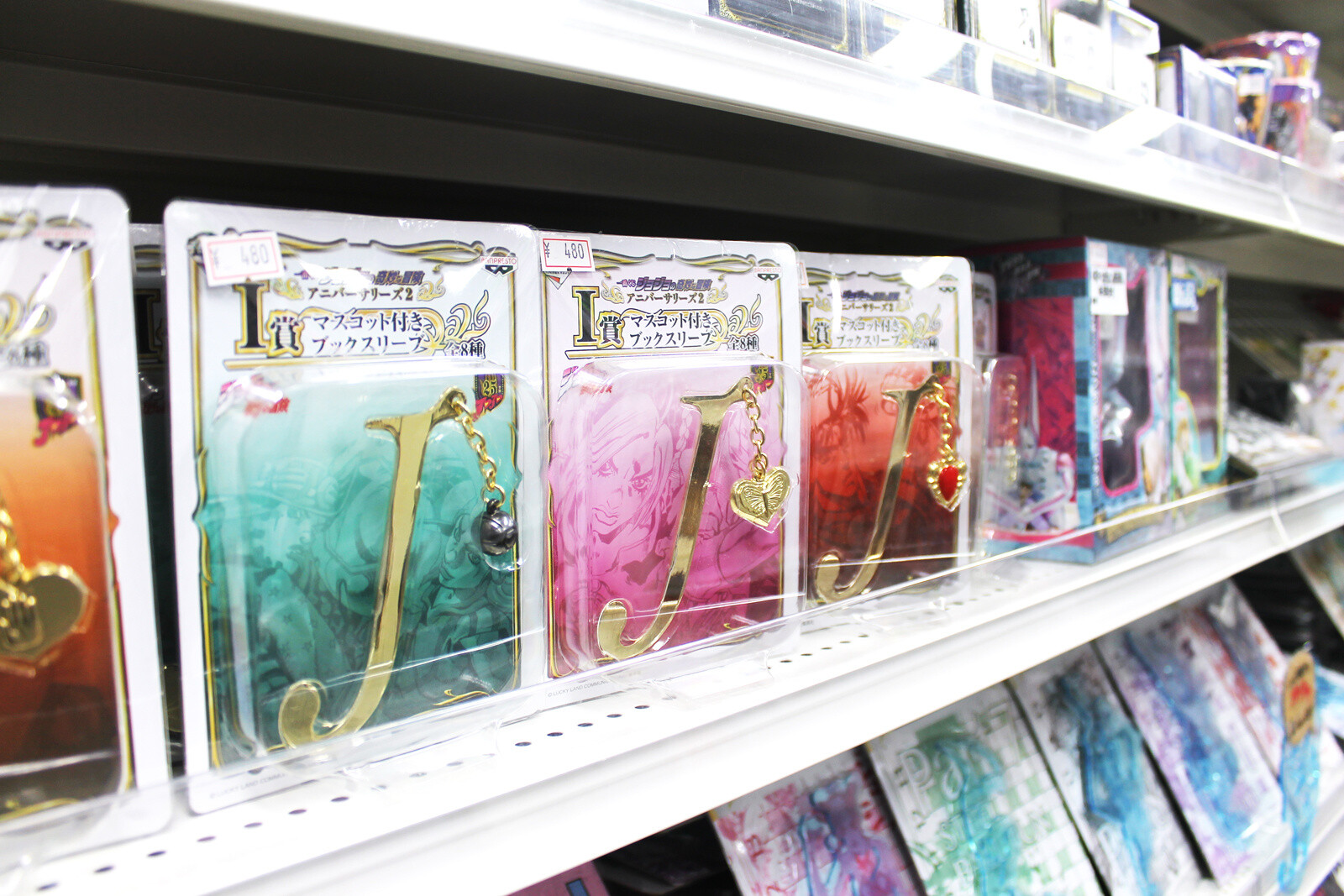 TAKARASAGASHI: A Premium Figure Shop in Akihabara 4