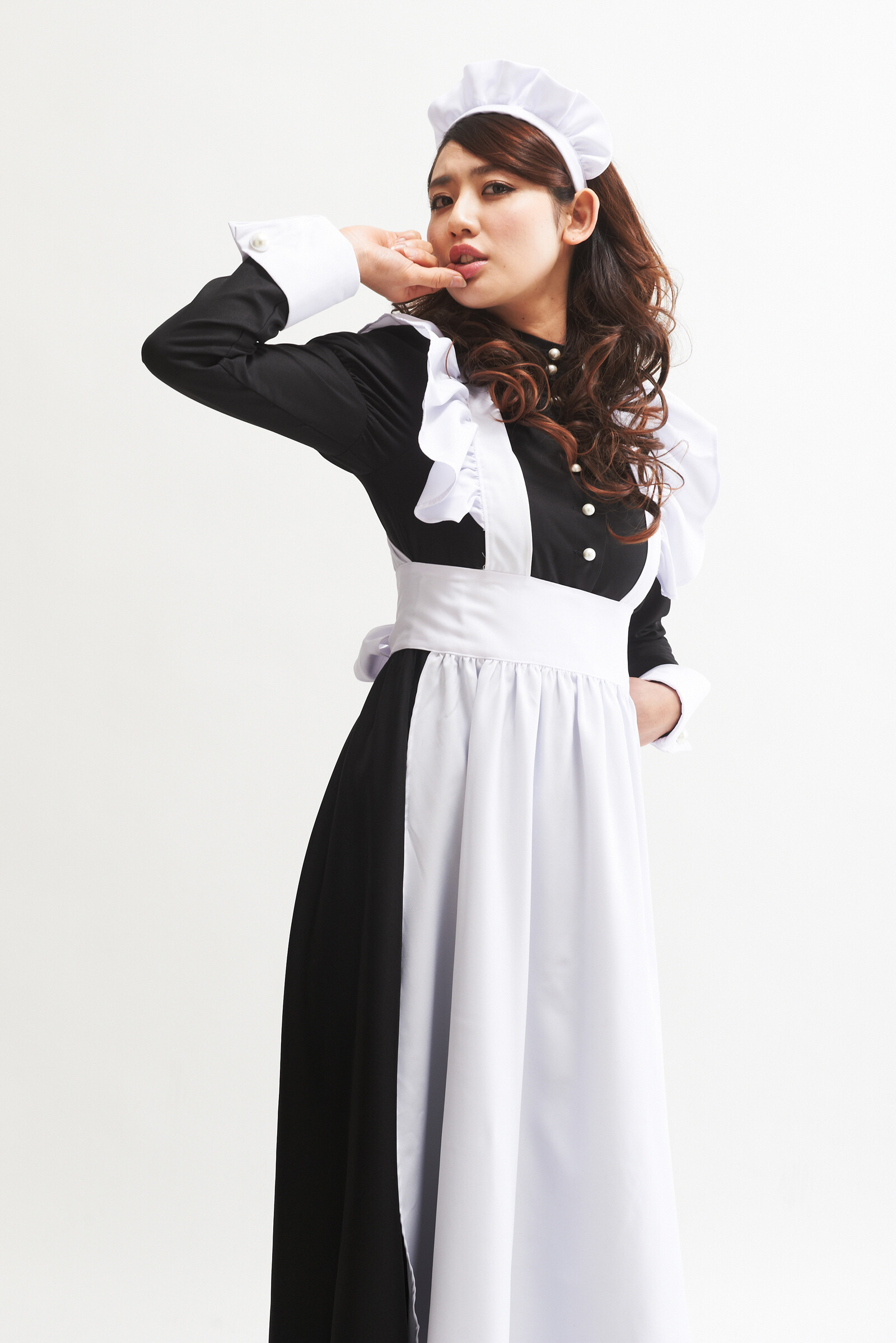 Aya Takigawa as Nora 6