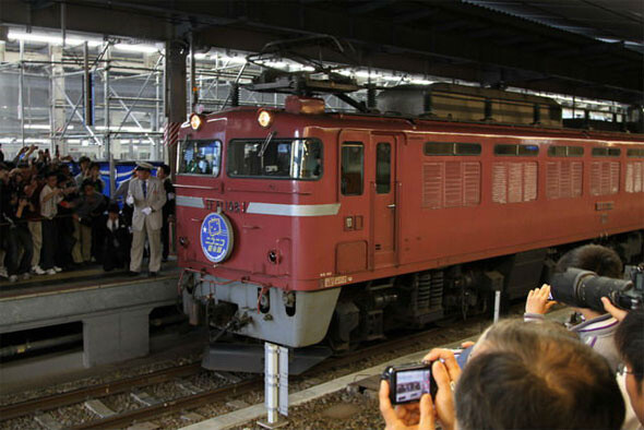 Chartered Blue Train, Dismantled Shinkansen...When did Nico Nico Douga Become a Train Otaku Site?! 2