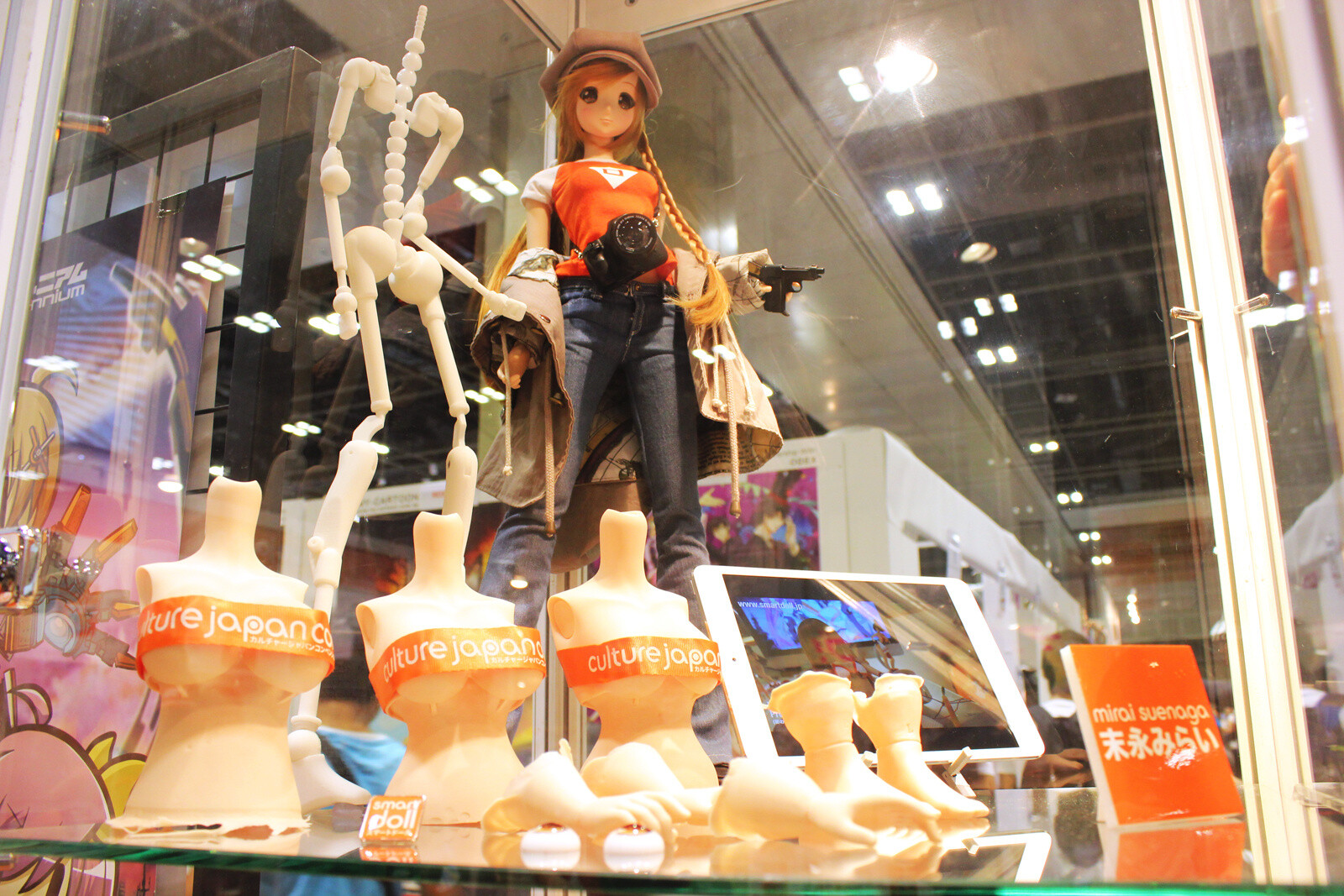 Singapore Heats Up! AFA Singapore 2013 Attracts 85,000 People! 25