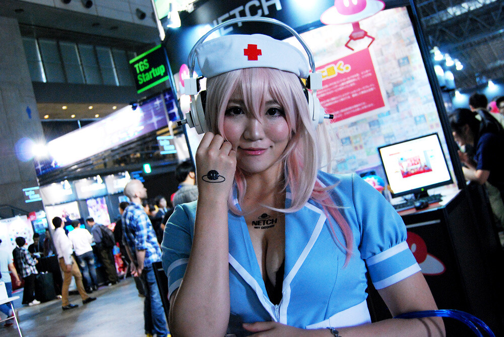 Cosplayers and Models: A Look Back at Tokyo Game Show 2013! 40