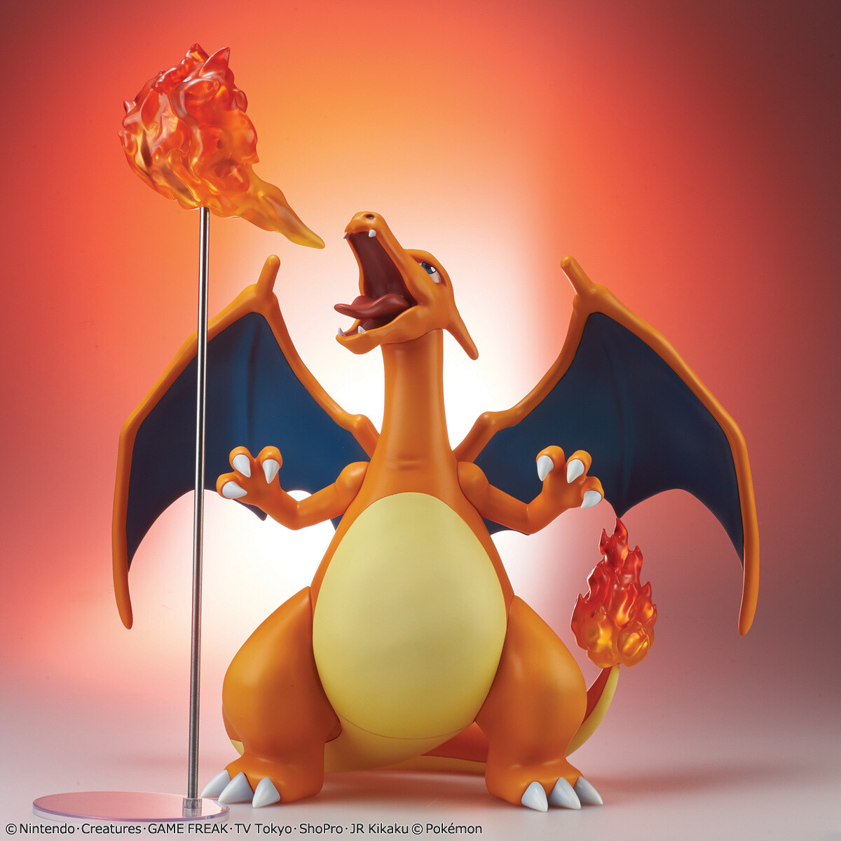 Huge Charizard Figure to Release in July! 1