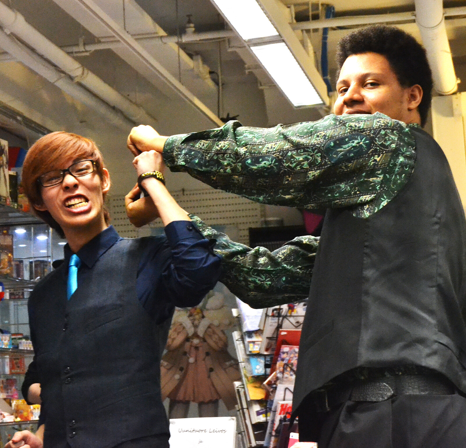 Finland Manga Cafe Holds “Butler Night” with Gorgeous Butlers! [2/2] 2