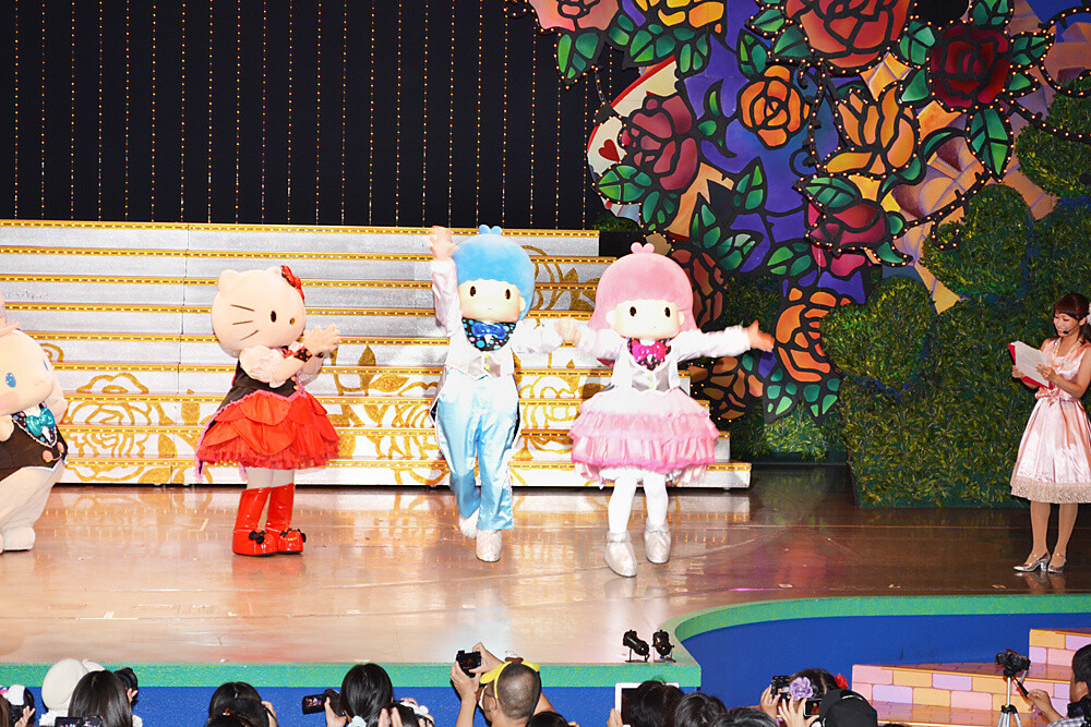 From the results announcement event 5