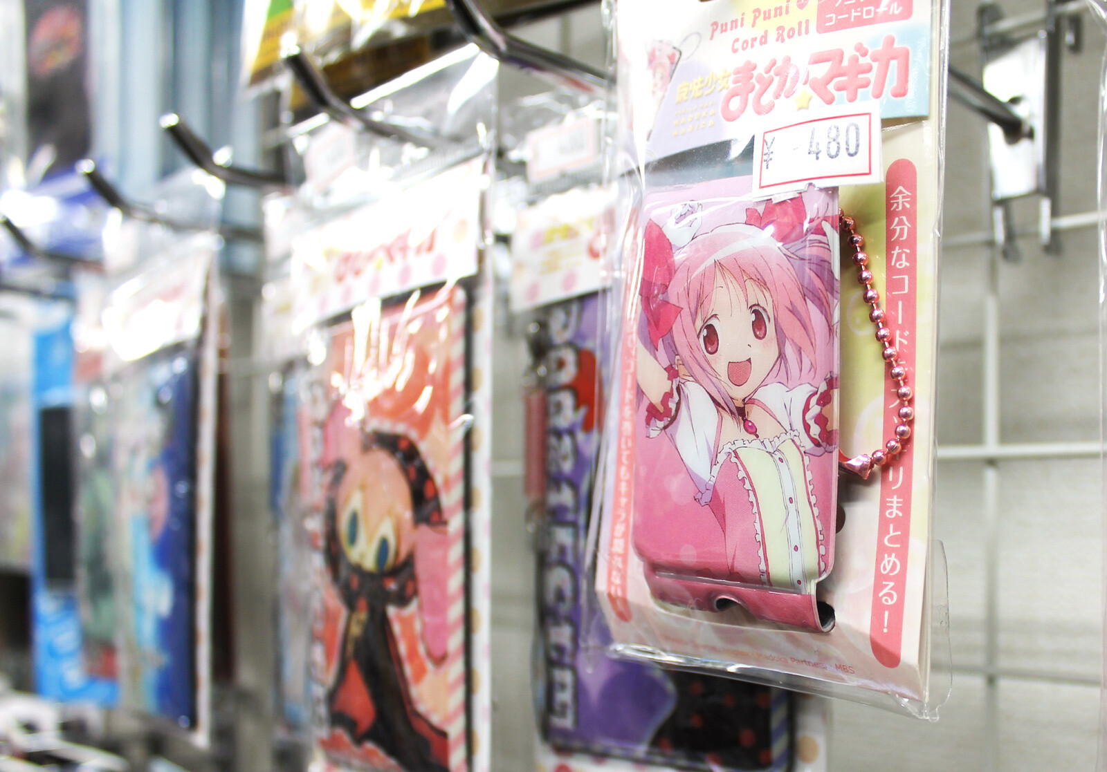 TAKARASAGASHI: A Premium Figure Shop in Akihabara 12