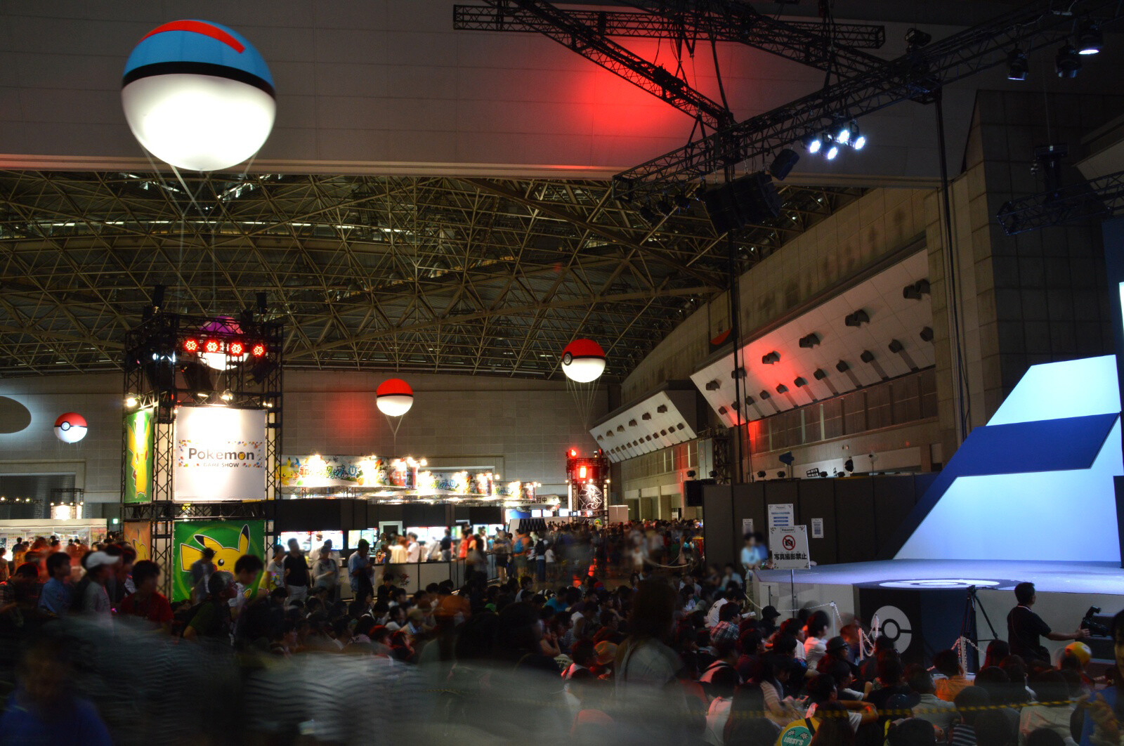 Pokémon Game Show Offers World’s First “Pokémon X and Y” Demo Featuring Pokémon-Amie and Mega Evolution Gameplay! 27