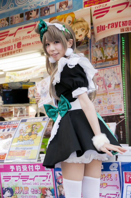 Hayase Ami Cosplays as Minami Kotori at Akihabara Gamers Event 7
