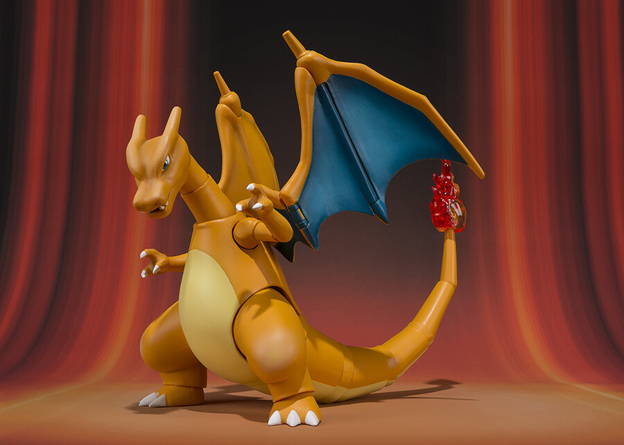 Charizard (front) ©Nintendo, Creatures Inc., GAME FREAK Inc., TV Tokyo Corp., ShoPro, JR Kikaku  ©Pokémon 0