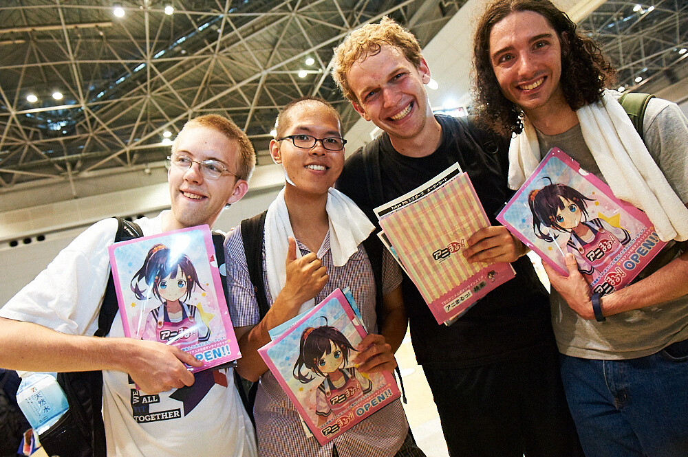 There were even many foreign attendees from all over the world. 3