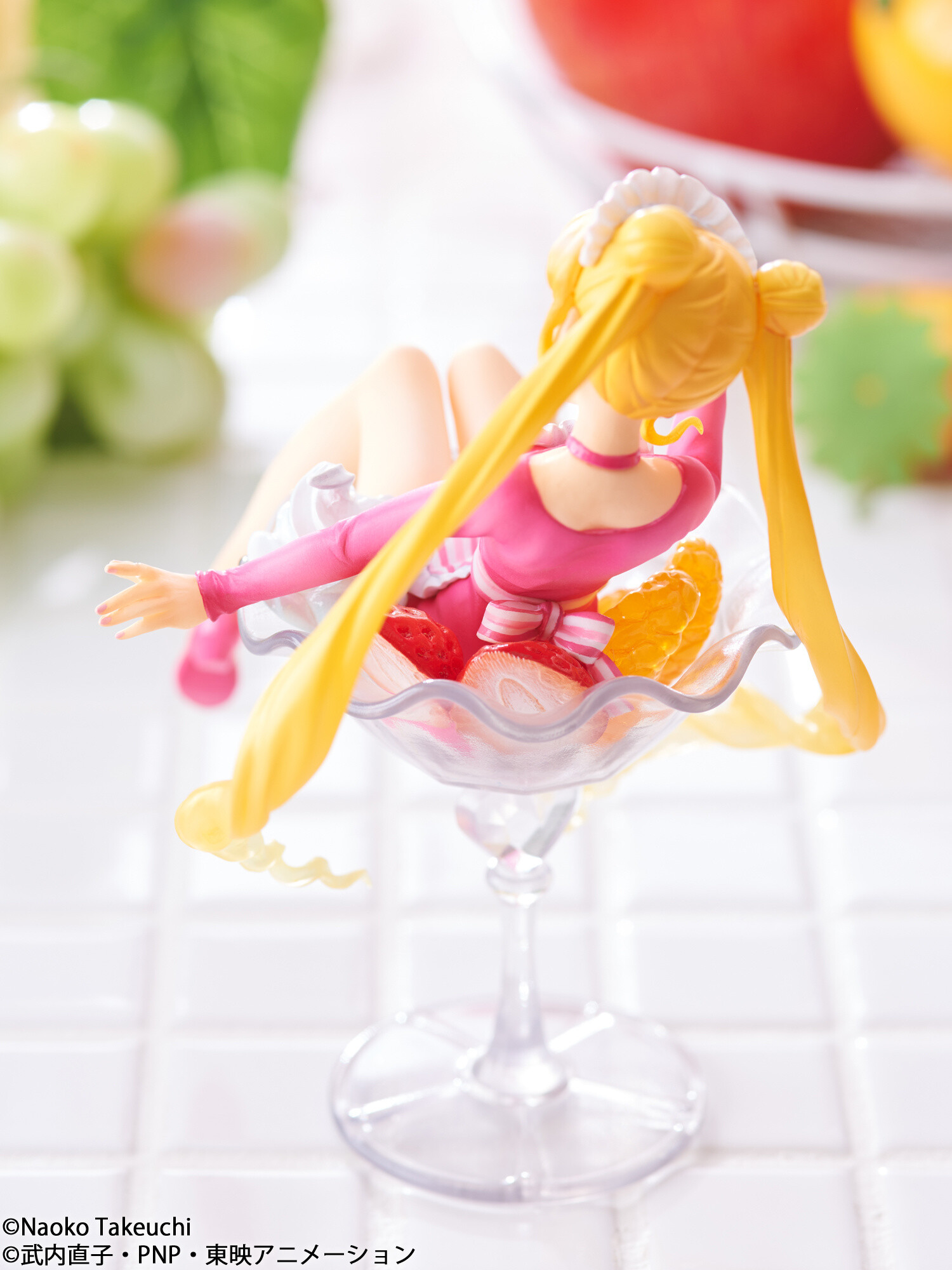 Sailor Moon’s Usagi Tsukino Is a Cute Nakayosi Waitress in the First of a New Line of Figures! 8