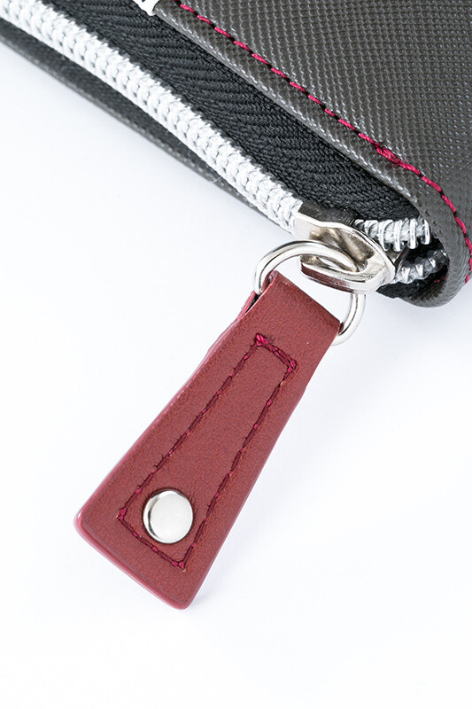 Barnaby model zipper 6