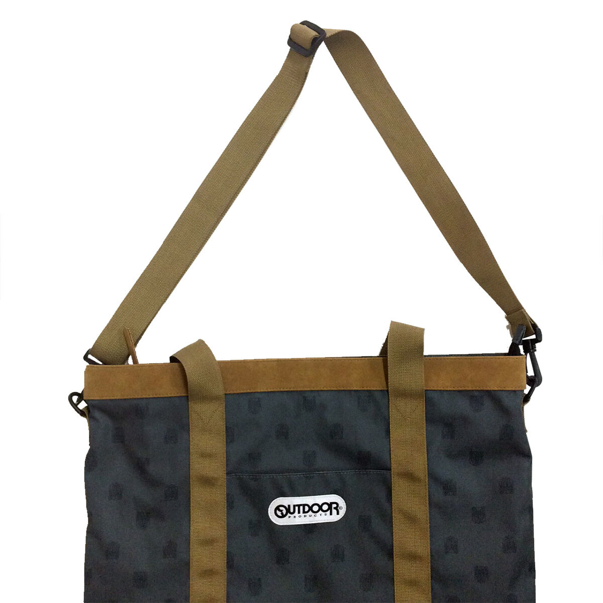 Attack on Titan Backpack and Tote Bag Available for Pre-orders! 10