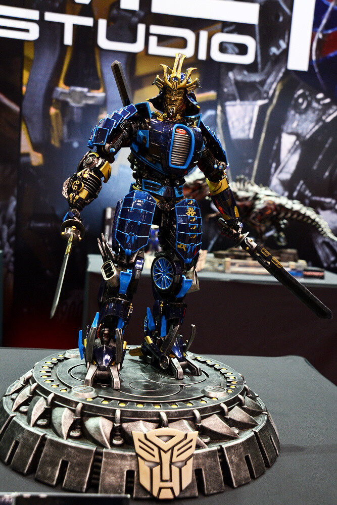 Looking Back at WonFes 2015 [Winter]! Part 1: Photo Collection of Cool & Comical Creations! 175