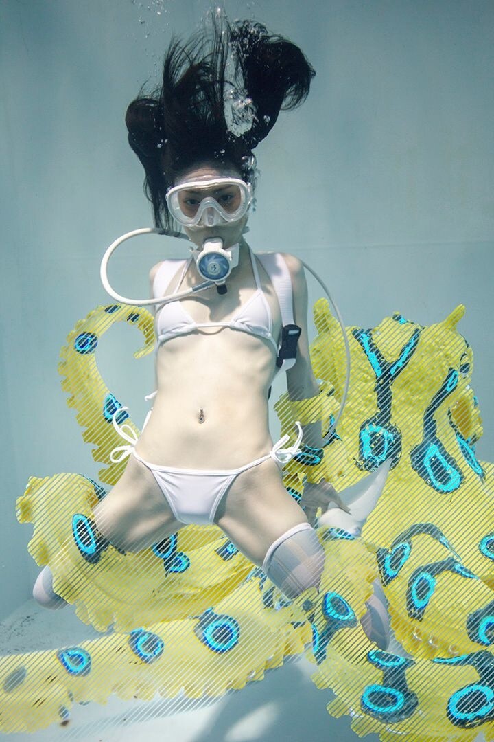 Underwater Mecha Knee Socks! *Suichu Niso Plus* - Book Combining Knee-High Socks + Girls Underwater to Release 2
