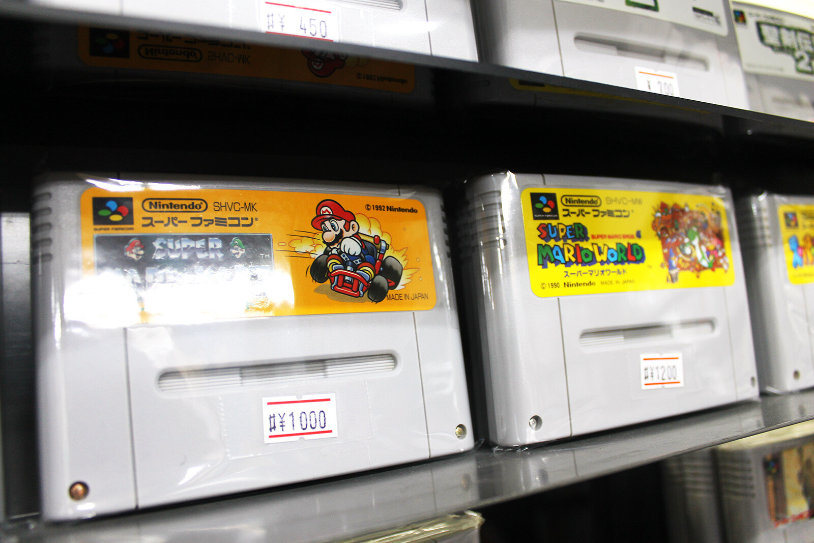 FRIENDS: An Akihabara Game Shop Filled to the Brim with Nostalgic Retro Games 3