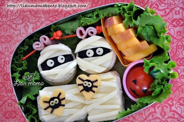 Get Your Spook On with these Halloween Bento! 9