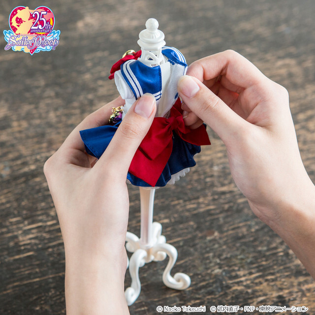 Sailor Moon Costumes Have Been Recreated as Adorable Miniatures! 14
