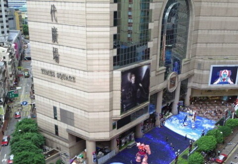 Massive Gundam Models Appear in Hong Kong! 2