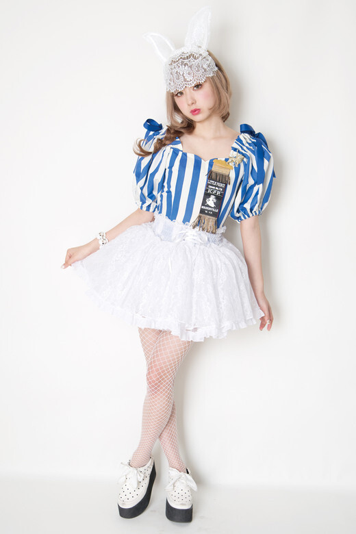 Model Amo Produces Cosplay Brand Lunatic Lemony Lollipop 4