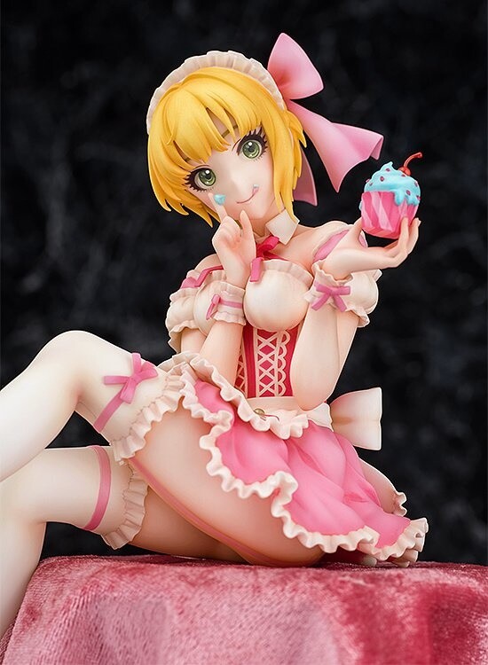 10 Maid Figures That Prove Everybody Ought to Have One! 4