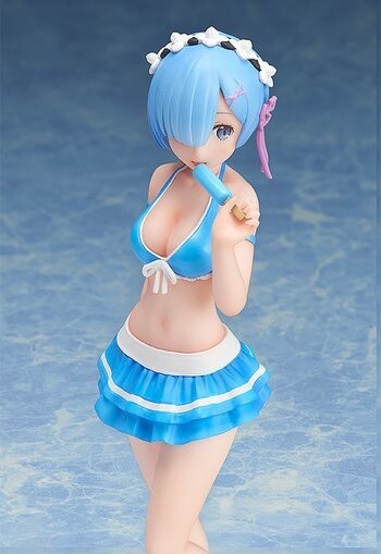 8 Swimsuit Figures Perfect for Celebrating Beach Season! 2