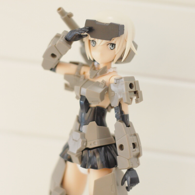 I Had a Go Putting Together and Playing Around with Frame Arms Girl Gourai! 19