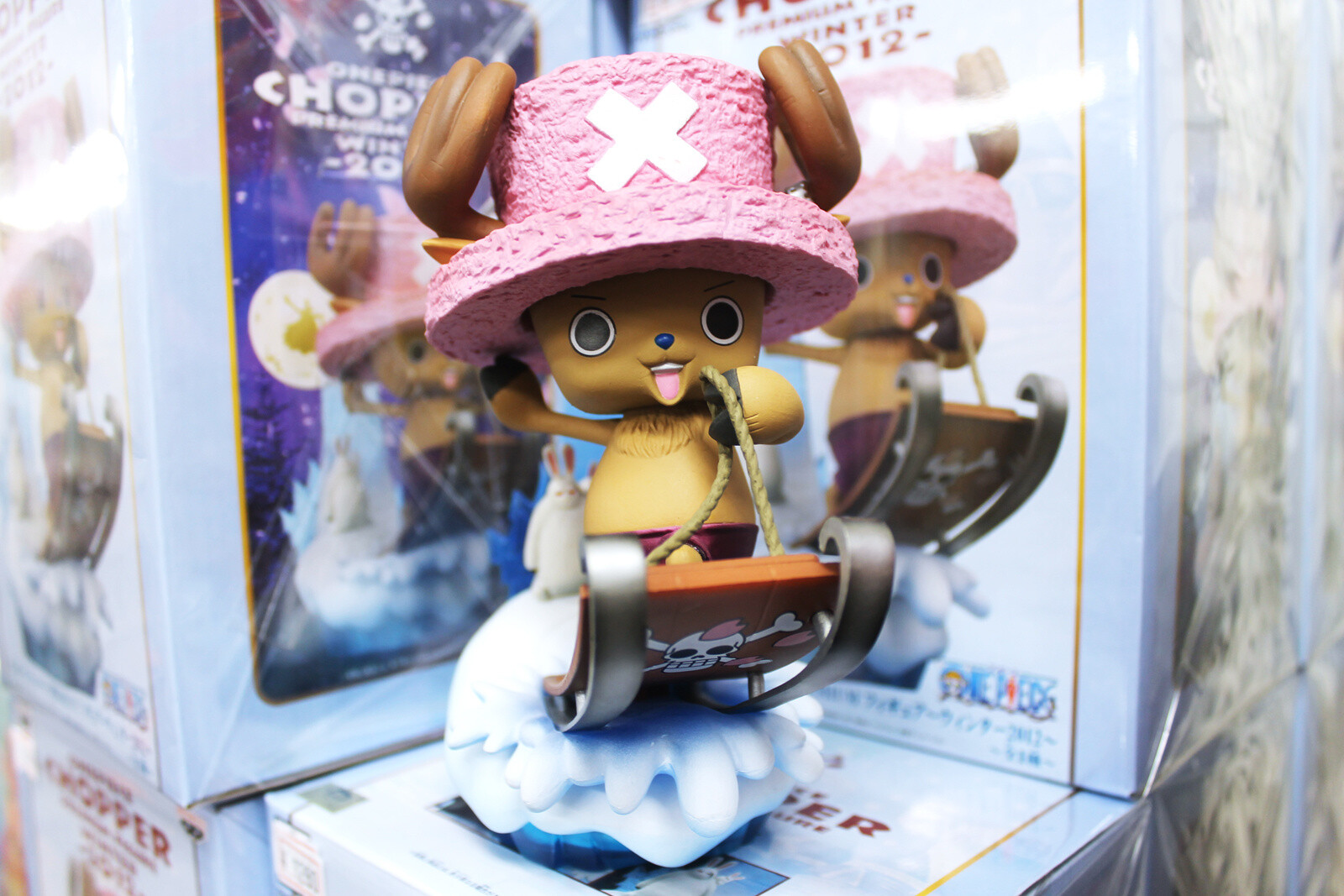 TAKARASAGASHI: A Premium Figure Shop in Akihabara 15