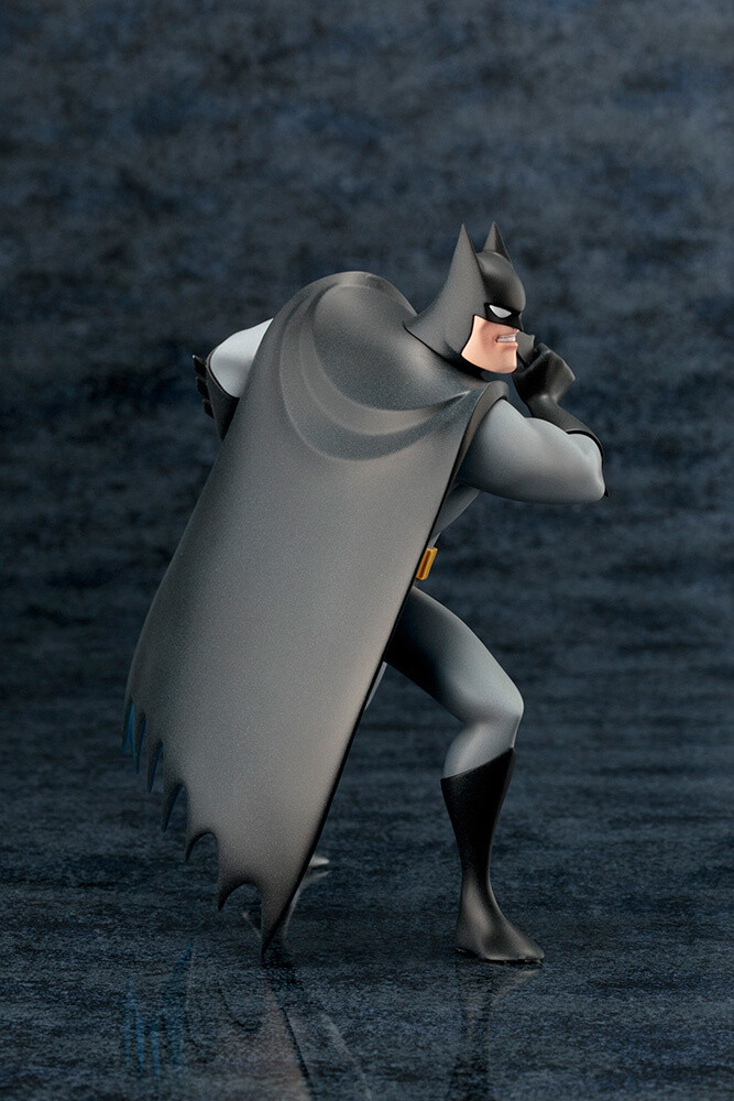 Sneaky Batman is Sneaky in This Fantastic Batman: The Animated Series Statue! 2