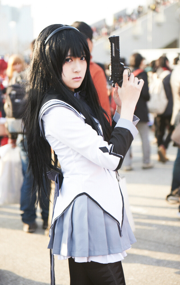 2014 Winter Comiket Photo Report: Ladies Edition 27