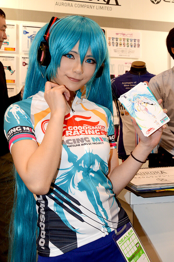 Looking Back at WonFes 2015 [Winter]! Part 2: Photo Collection of Cute and Sexy Figures! 392