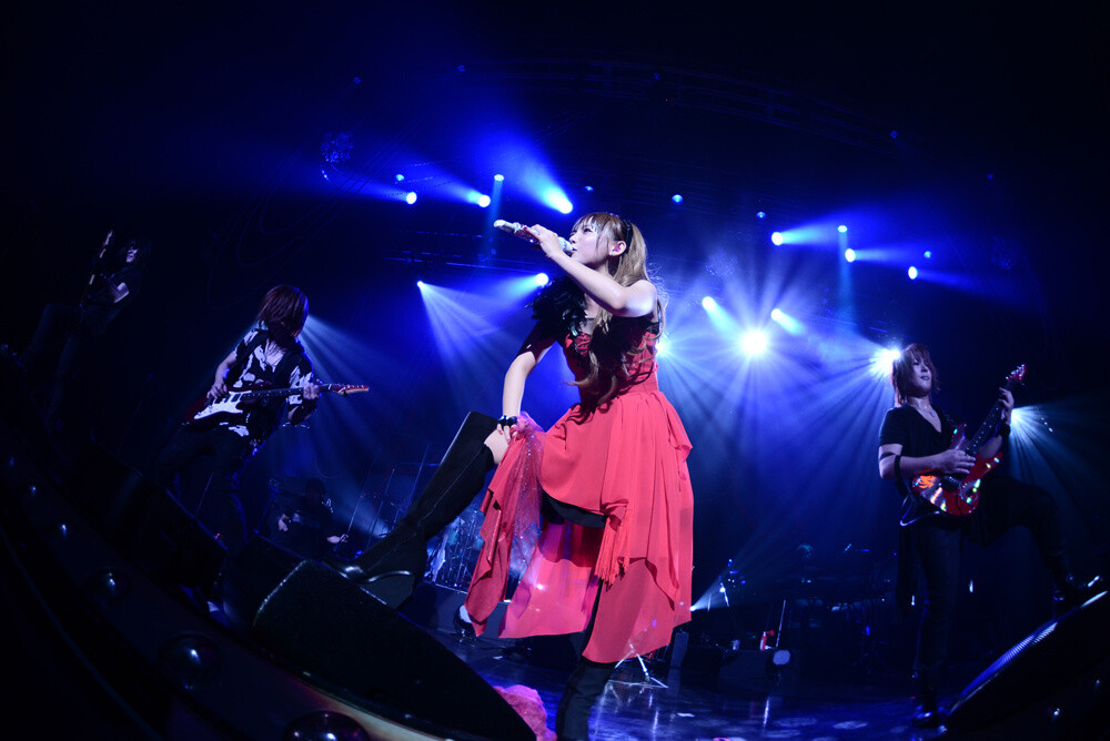 “Although I’m usually an M, I turn into a Super Saiyan during concerts,” she commented. 13