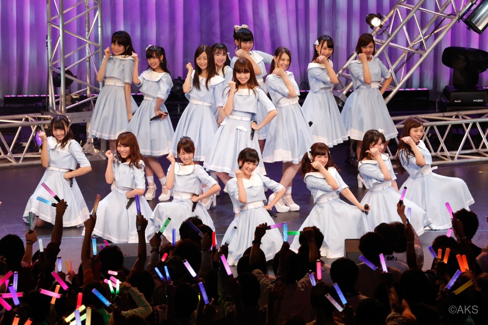 AKB48′s Haruna Kojima Makes Surprise Appearance at Nogizaka46 Concert to Debut “Kojizaka 46” Song! 7