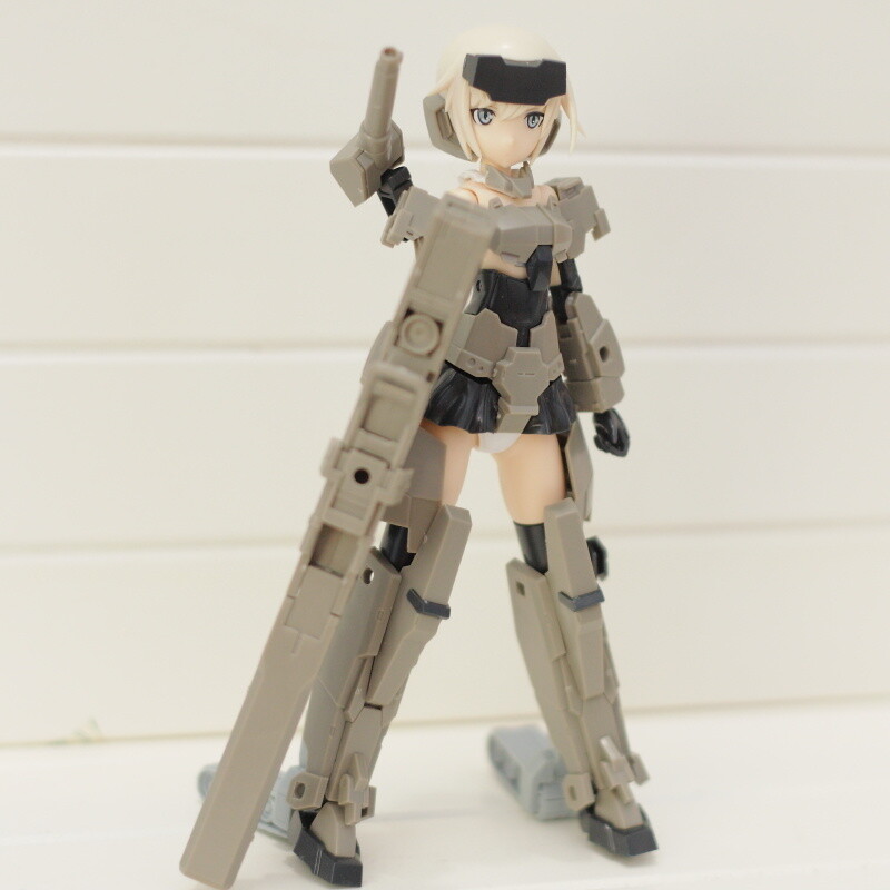 I Had a Go Putting Together and Playing Around with Frame Arms Girl Gourai! 16