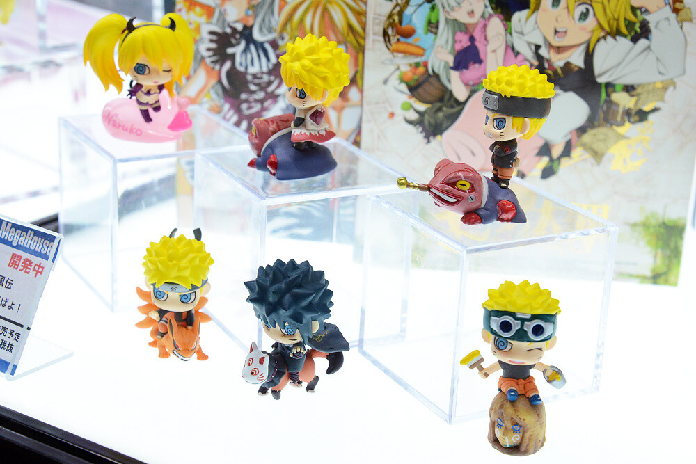 Looking Back at WonFes 2015 [Winter]! Part 1: Photo Collection of Cool & Comical Creations! 85