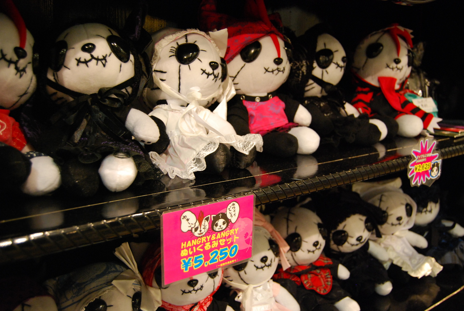 Shibuya’s Pop Culture Shop Destination, Shibu Pop (2 of 2) 7