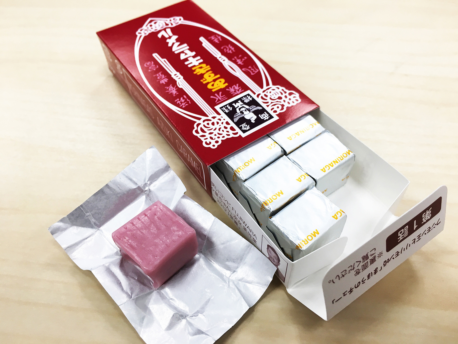 Top 3 Favorite Japanese Snacks! [TOM Staff Reviews] 5