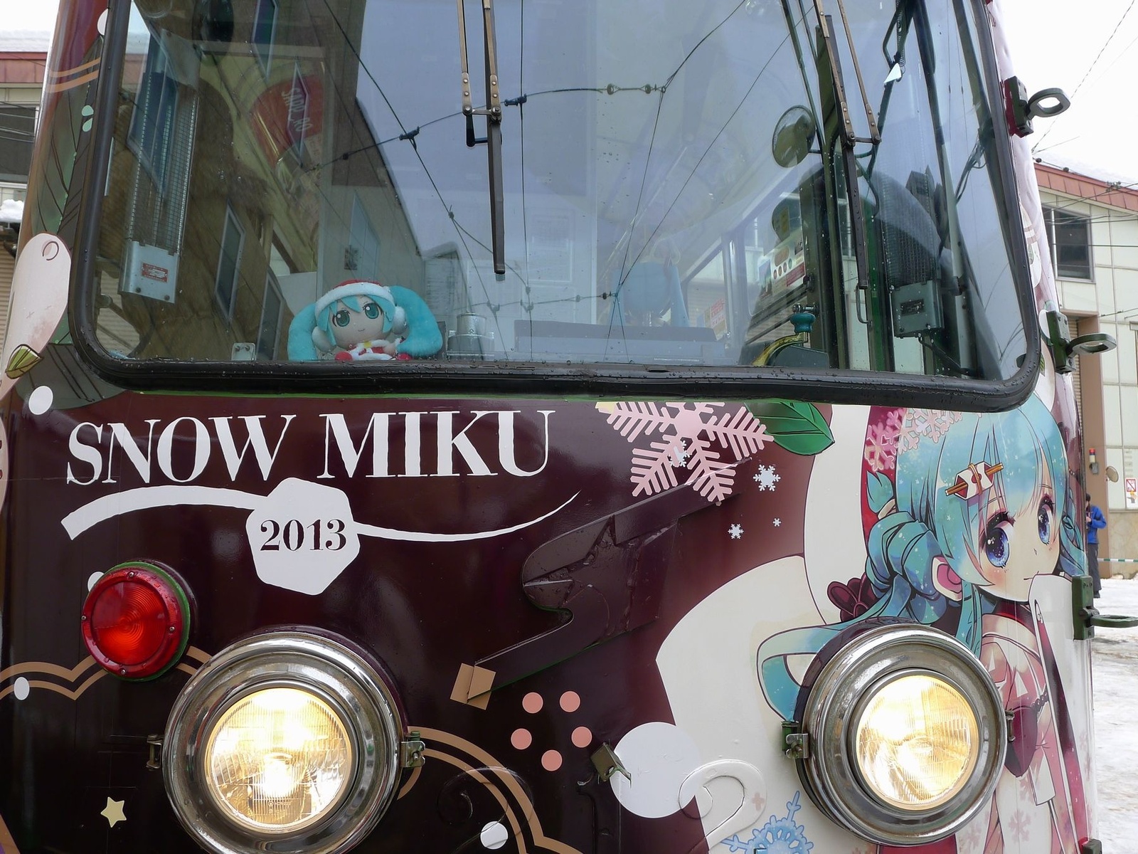 How Much do You Know About This Year’s Snow Miku Collaborations? 5