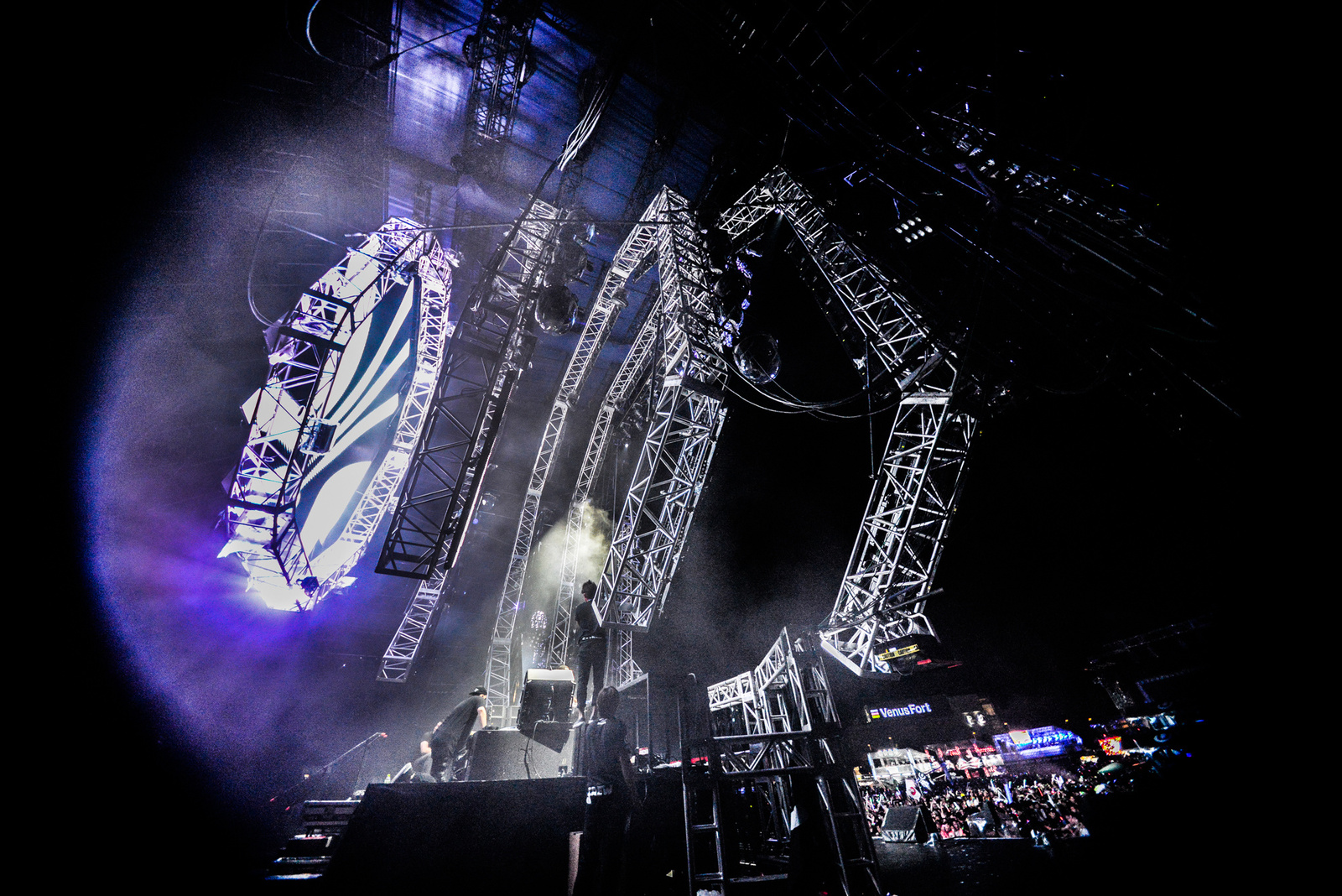 Heroes Descend on ULTRA JAPAN 63