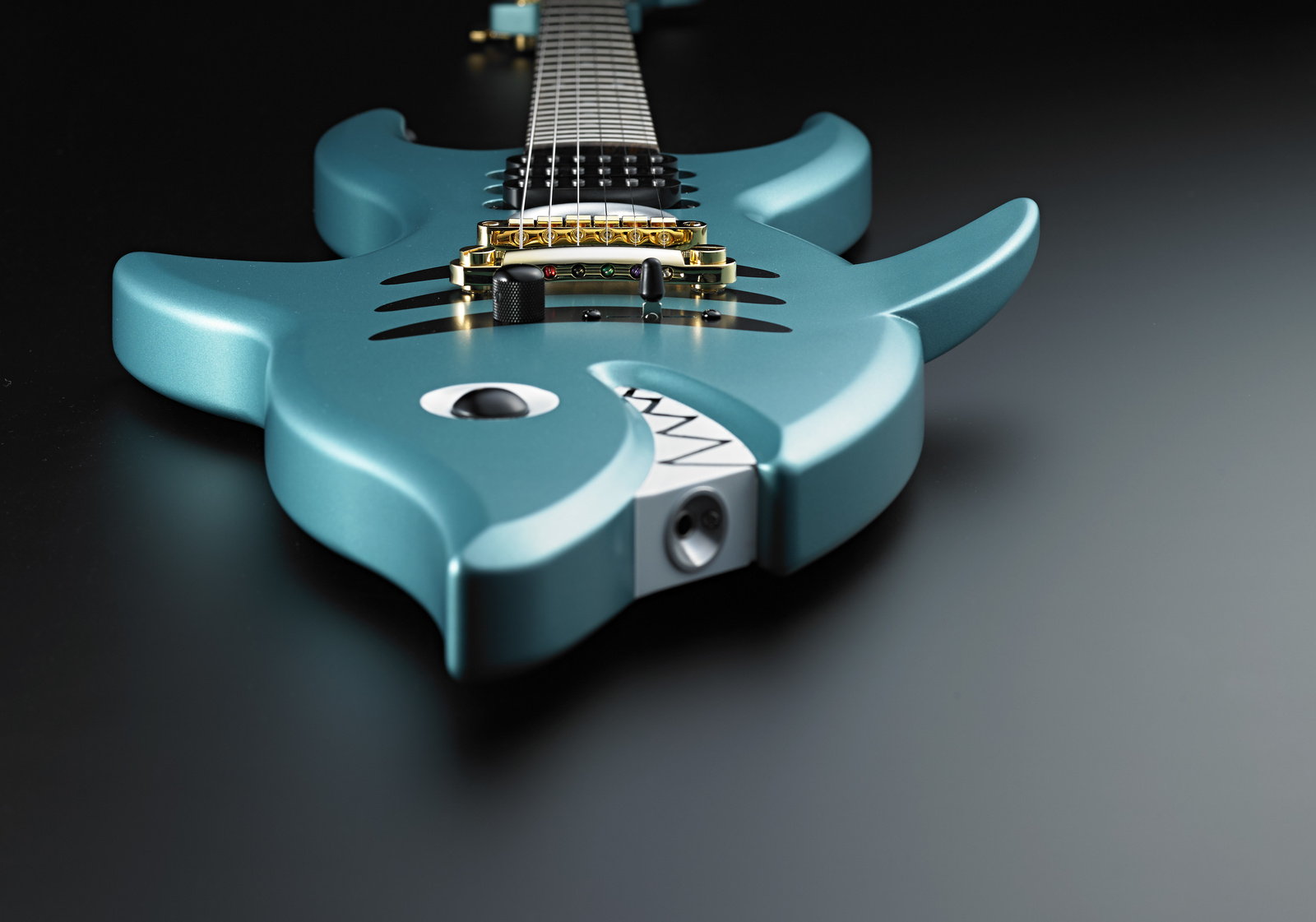 Shimamura Musical Instruments Collaborates with One Piece! Shark Guitar Finally on Sale! 2