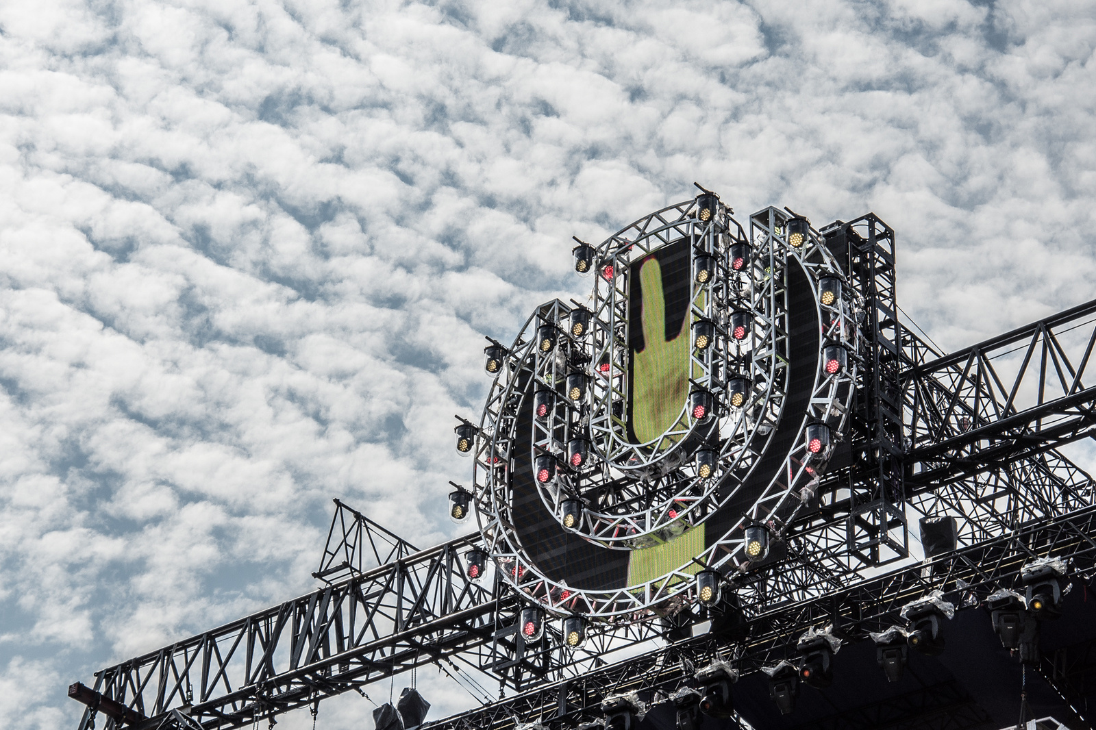 Heroes Descend on ULTRA JAPAN 65