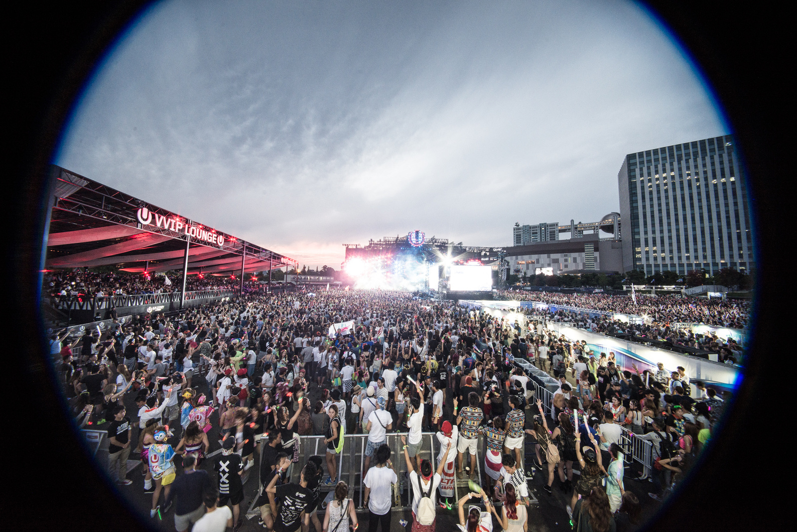 Heroes Descend on ULTRA JAPAN 104