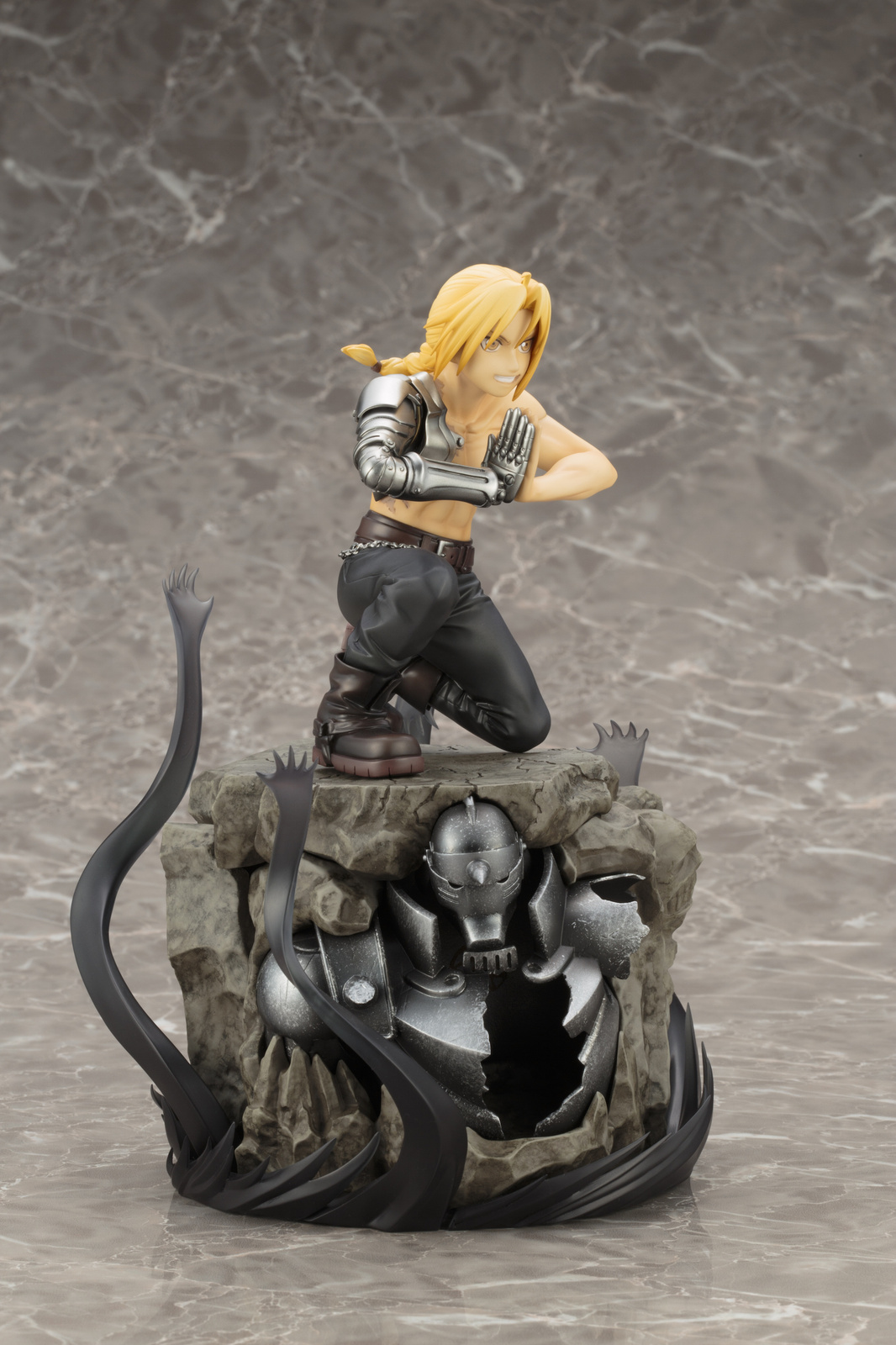Limited Edition Edward Elric Figure from Kotobukiya Up for Grabs Exclusively at TOM Projects! 3