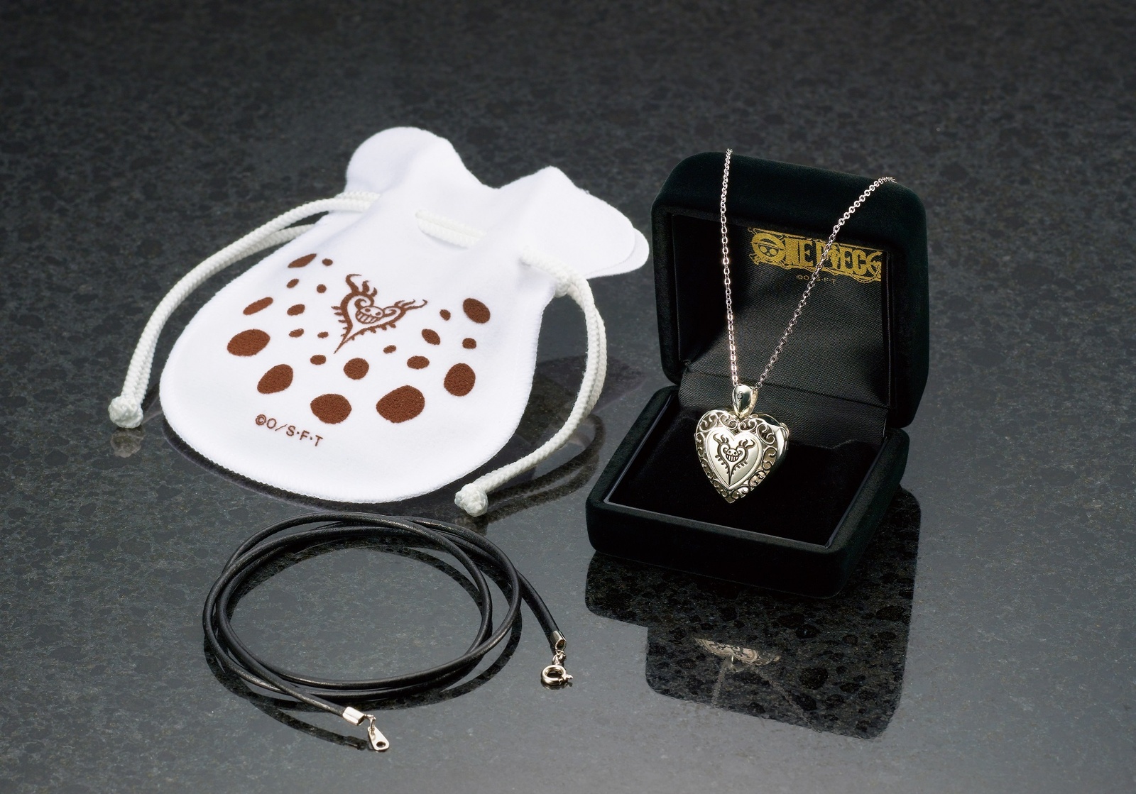 Wear Trafalgar Law’s Tattoo Close to Your Heart with a One Piece Silver Locket! 6